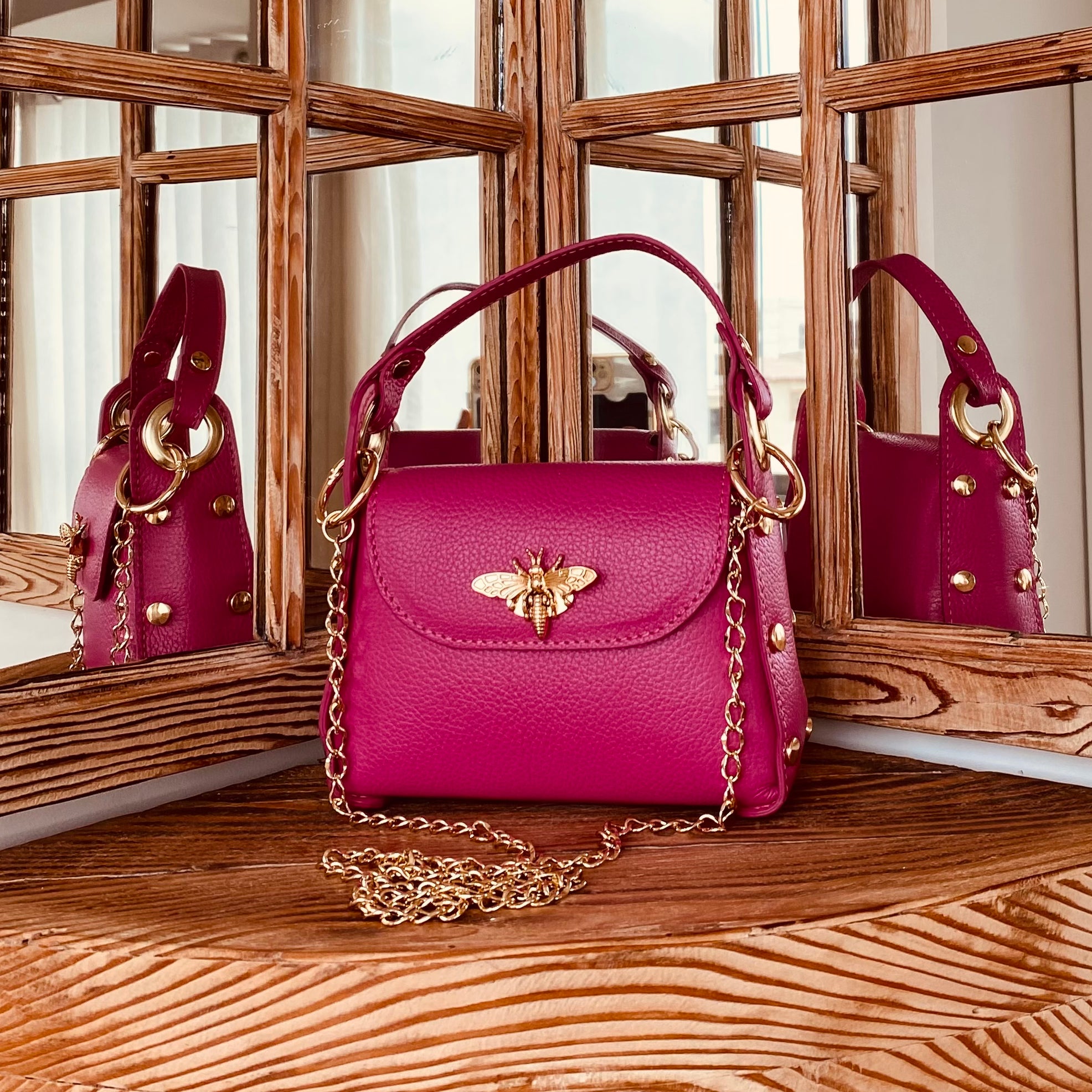 Catera Big Bee Queen - Barney