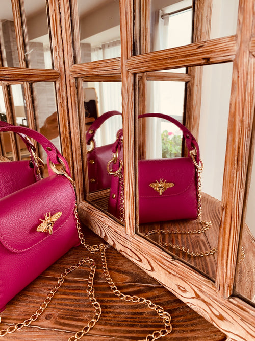 Catera Big Bee Queen - Barney