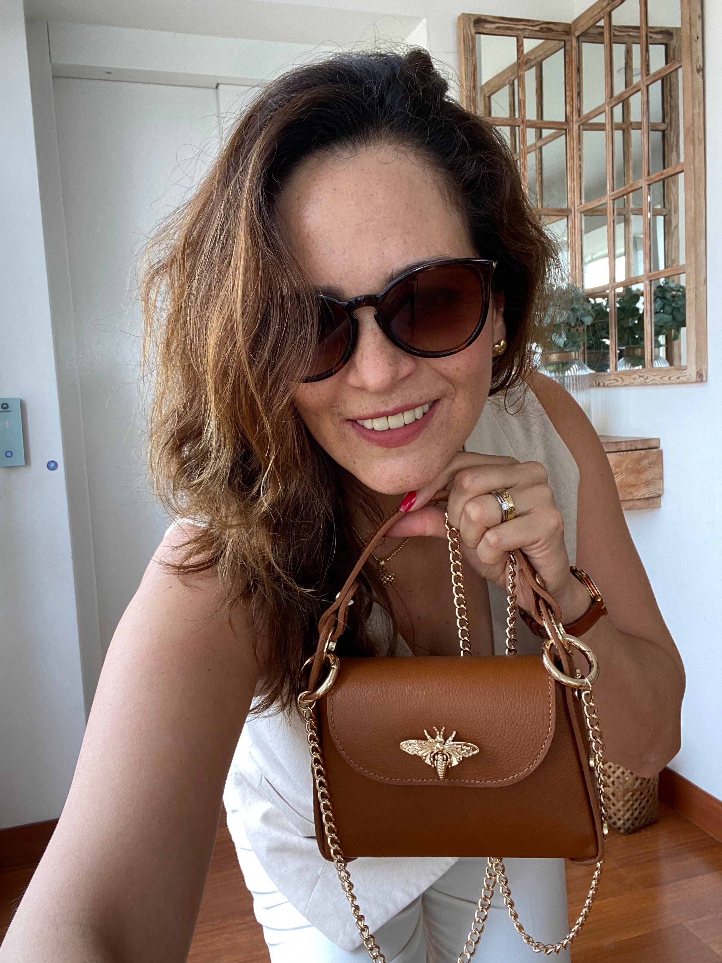 Catera Big Bee Queen - Camel