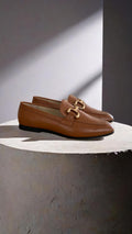 Mocasines de Cuero con Herraje Dorado Siena - Calzado Clásico y elegante para Mujer